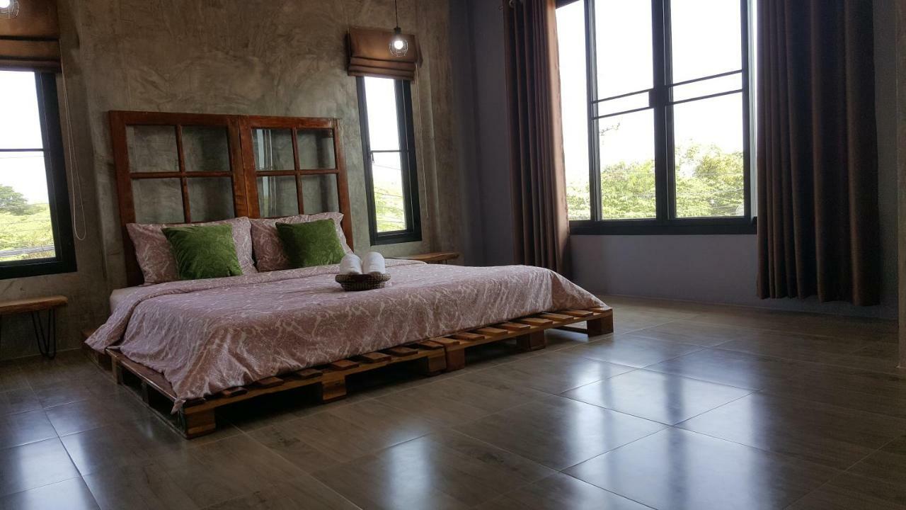 Baan Canalee Phra Nakhon Si Ayutthaya Dış mekan fotoğraf